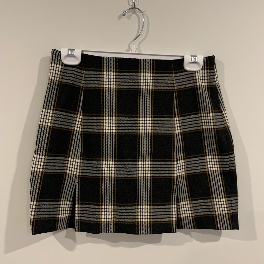 Aritzia Sunday Best Plaid Skirt